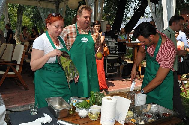 Grafika #14: Fotorelacja z konferencji prasowej...