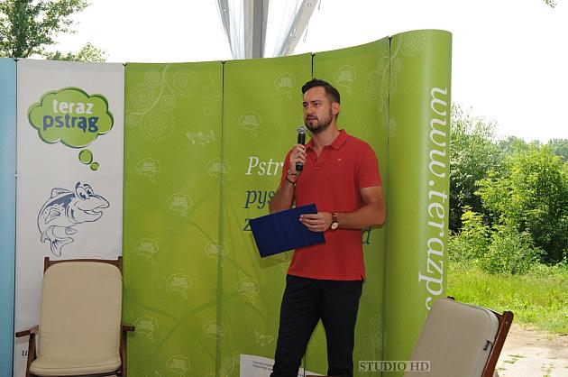 Grafika #1: Fotorelacja z konferencji prasowej...