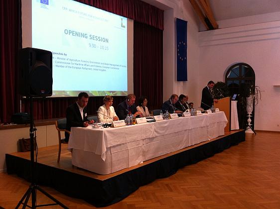 Grafika #3: Relacja z konferencji w Slazburgu